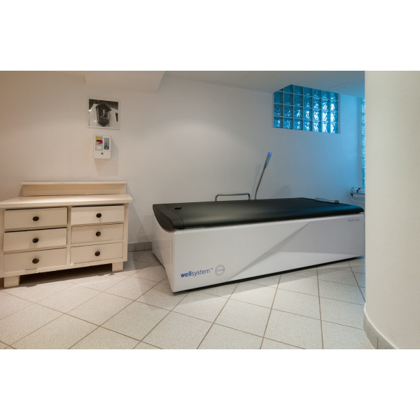 Бесконтактная гидромассажная ванна WELLSYSTEM RELAX PLUS