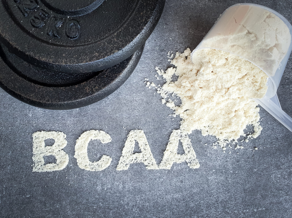 BCAA — аминокислоты с разветвлённой цепью: когда нужны, а когда нет