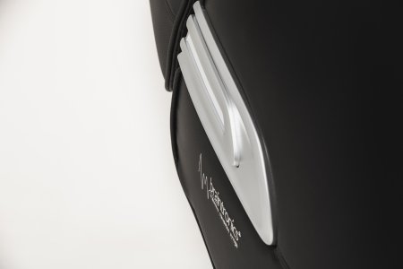 Массажное кресло Casada AlphaSonic 2 Black
