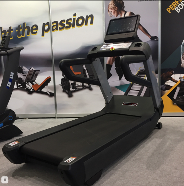 Коммерческая беговая дорожка Pangolin Fitness 5000LED