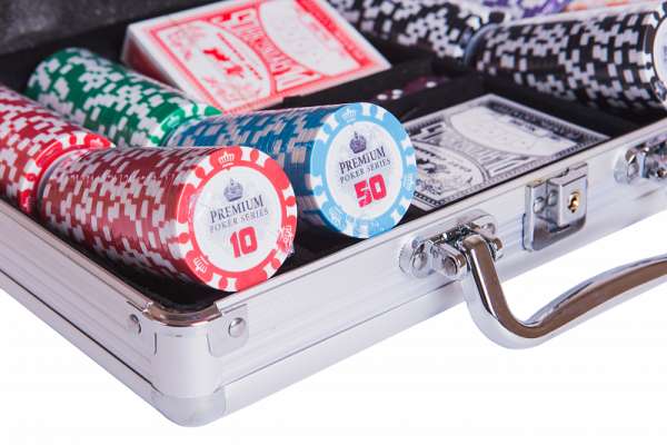 Набор для покера Premium Crown на 200 фишек
