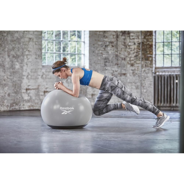 Гимнастический мяч Reebok серо-черный, 65 см, RAB-40016BK_Eur