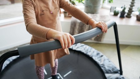 Батут Тигги 140 см с черной ручкой
