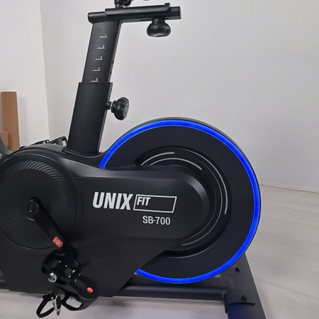 Спин-байк UNIX Fit с подсветкой / Smart Light 700