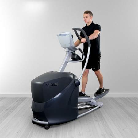 Эллиптический тренажер OCTANE FITNESS Q37X